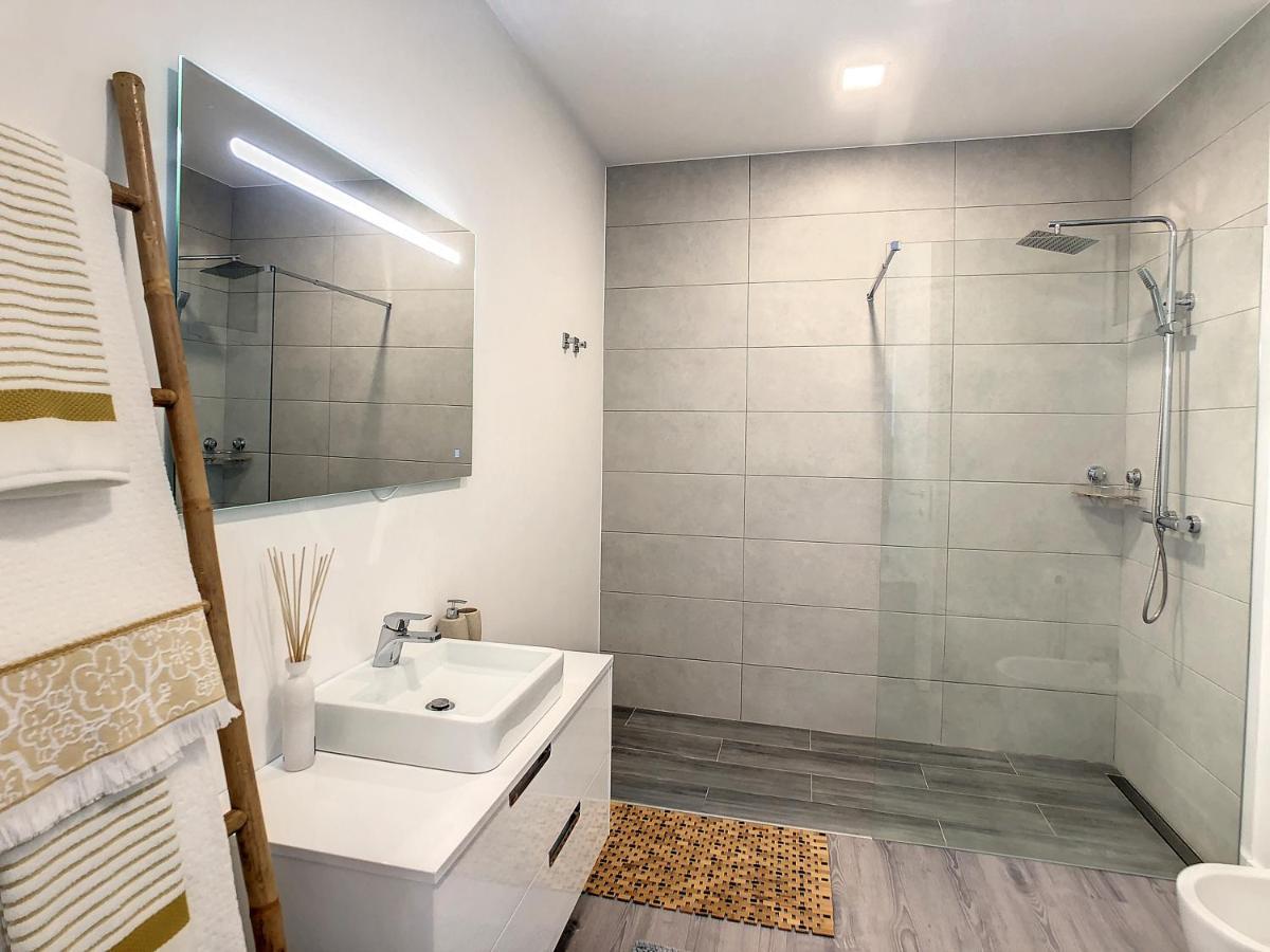 Wild River Villa By Lovelystay Ribeira Brava Kültér fotó