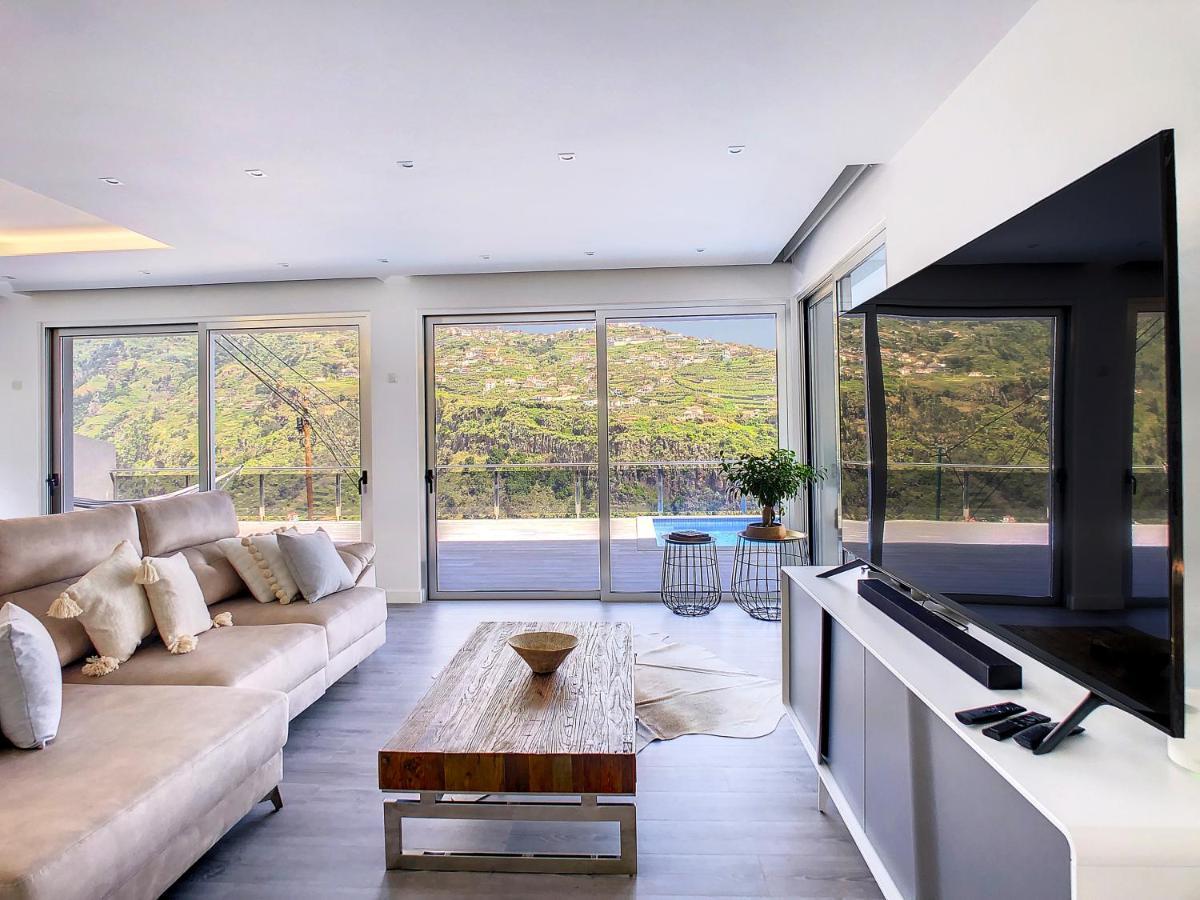 Wild River Villa By Lovelystay Ribeira Brava Kültér fotó